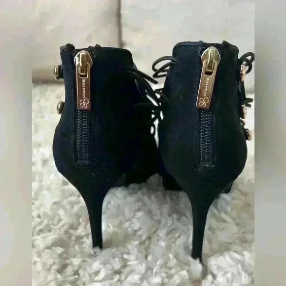 Jessica Simpson black suede like open toe elastic strap heels - Picture 3 of 10